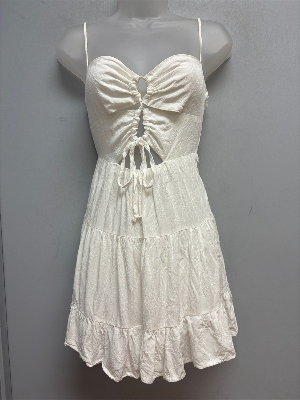 Sky to Moon White Cutout Mini Dress Size Medium